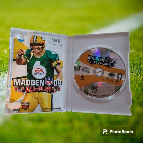 EA Sports Madden NFL 2009 "ALL STAR" Wii Game‎ - Picture 3 of 3